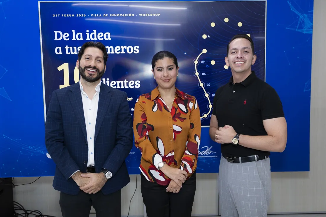 Con el equipo de mi taller en el GET Forum 2026, Quito.